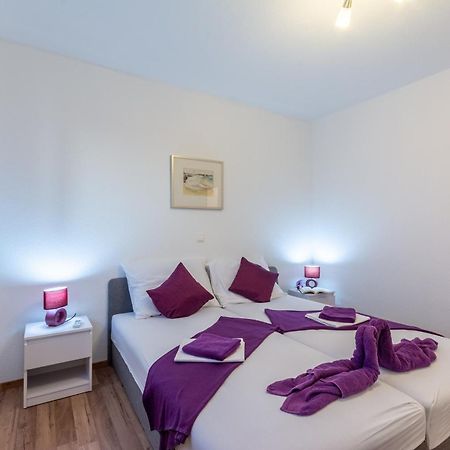 Family Friendly Apartments With A Swimming Pool Stanici, Omis - 18676 Zimmer foto