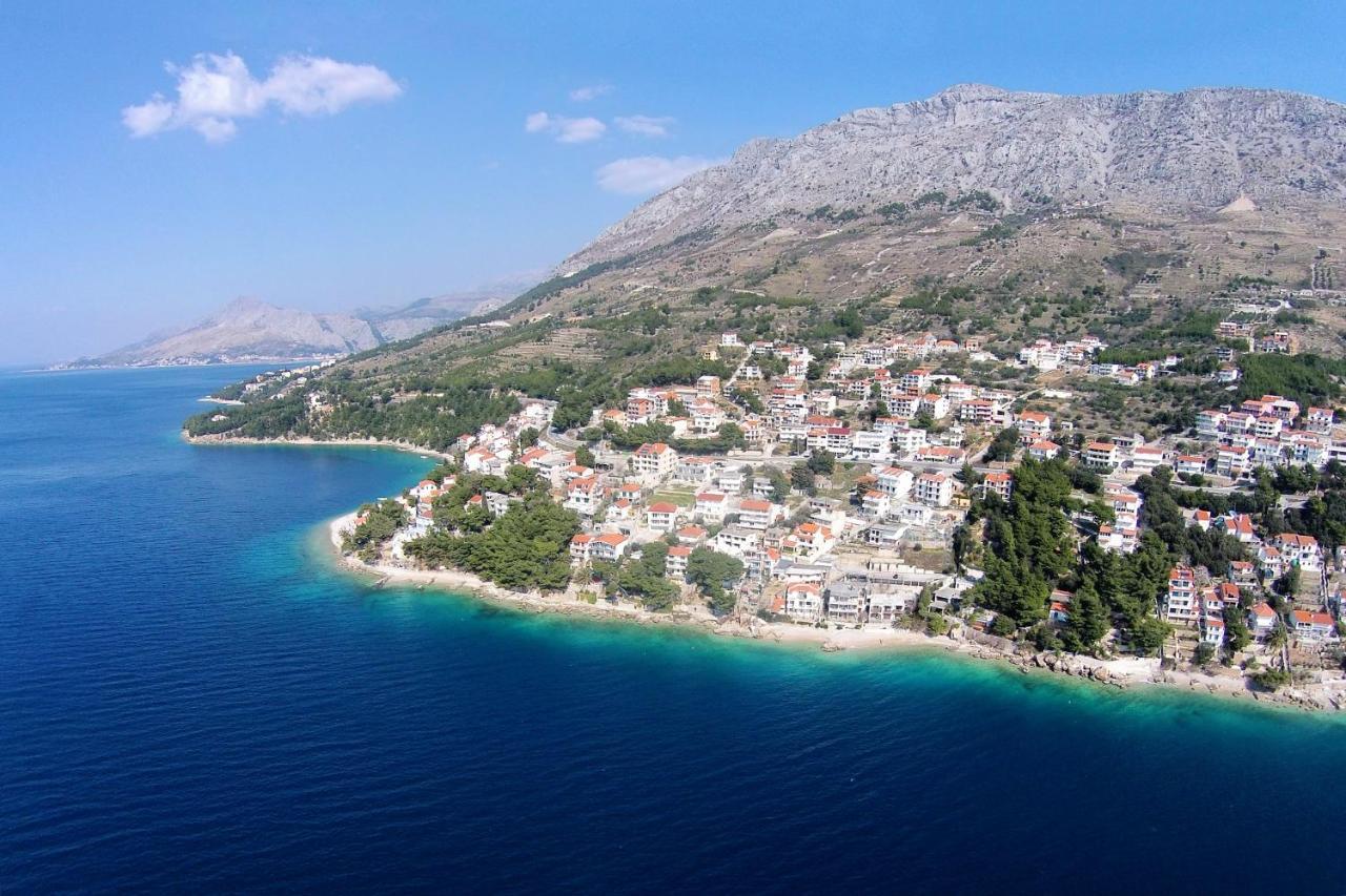 Family Friendly Apartments With A Swimming Pool Stanici, Omis - 18676 Exterior foto