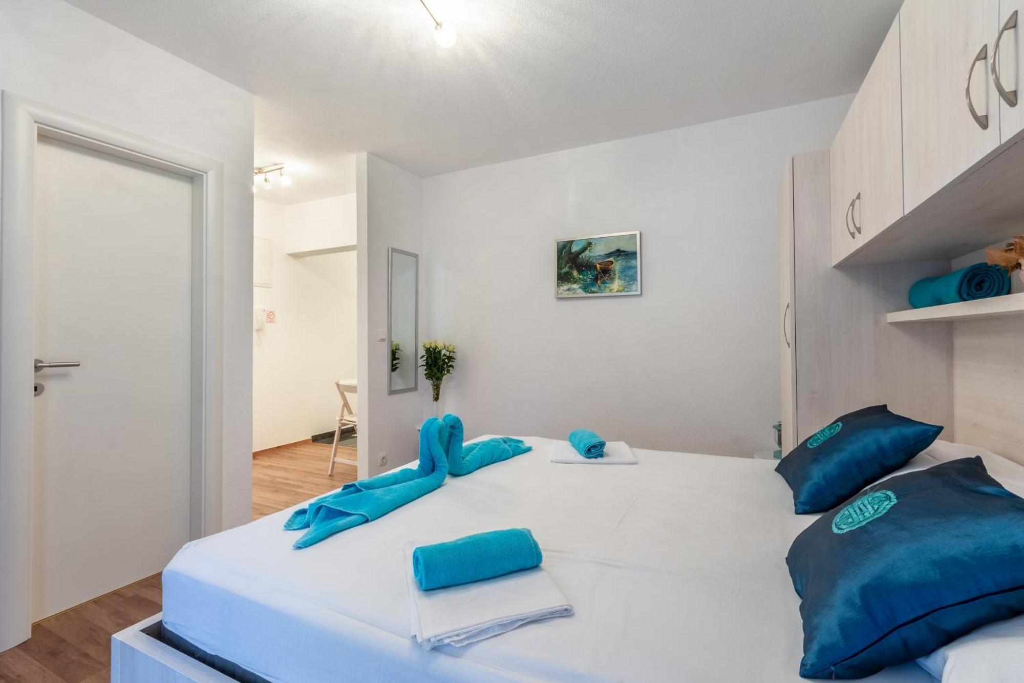 Family Friendly Apartments With A Swimming Pool Stanici, Omis - 18676 Zimmer foto